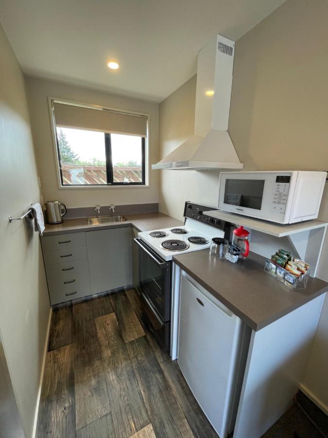 Sierra Motel And Apartments 오마라마 외부 사진