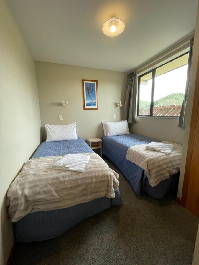 Sierra Motel And Apartments 오마라마 외부 사진