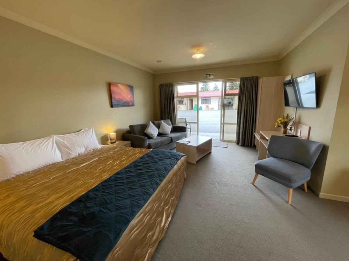 Sierra Motel And Apartments 오마라마 외부 사진